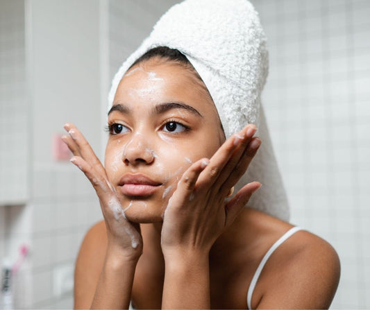 How to Create a Winter Skincare Routine for Dry Skin