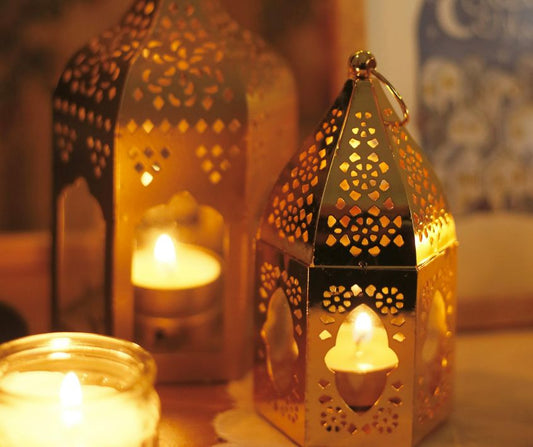 Decorating With Lanterns Indoors and Out