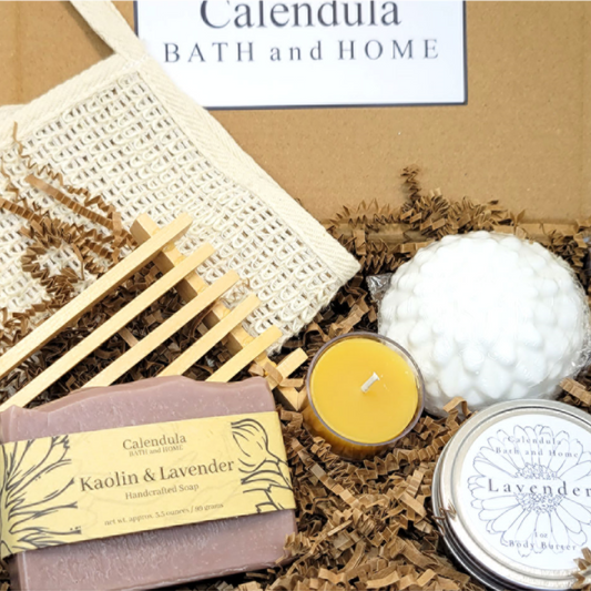 Lavender Lovers Essential Oil Gift Set - Calendula Bath and Home
